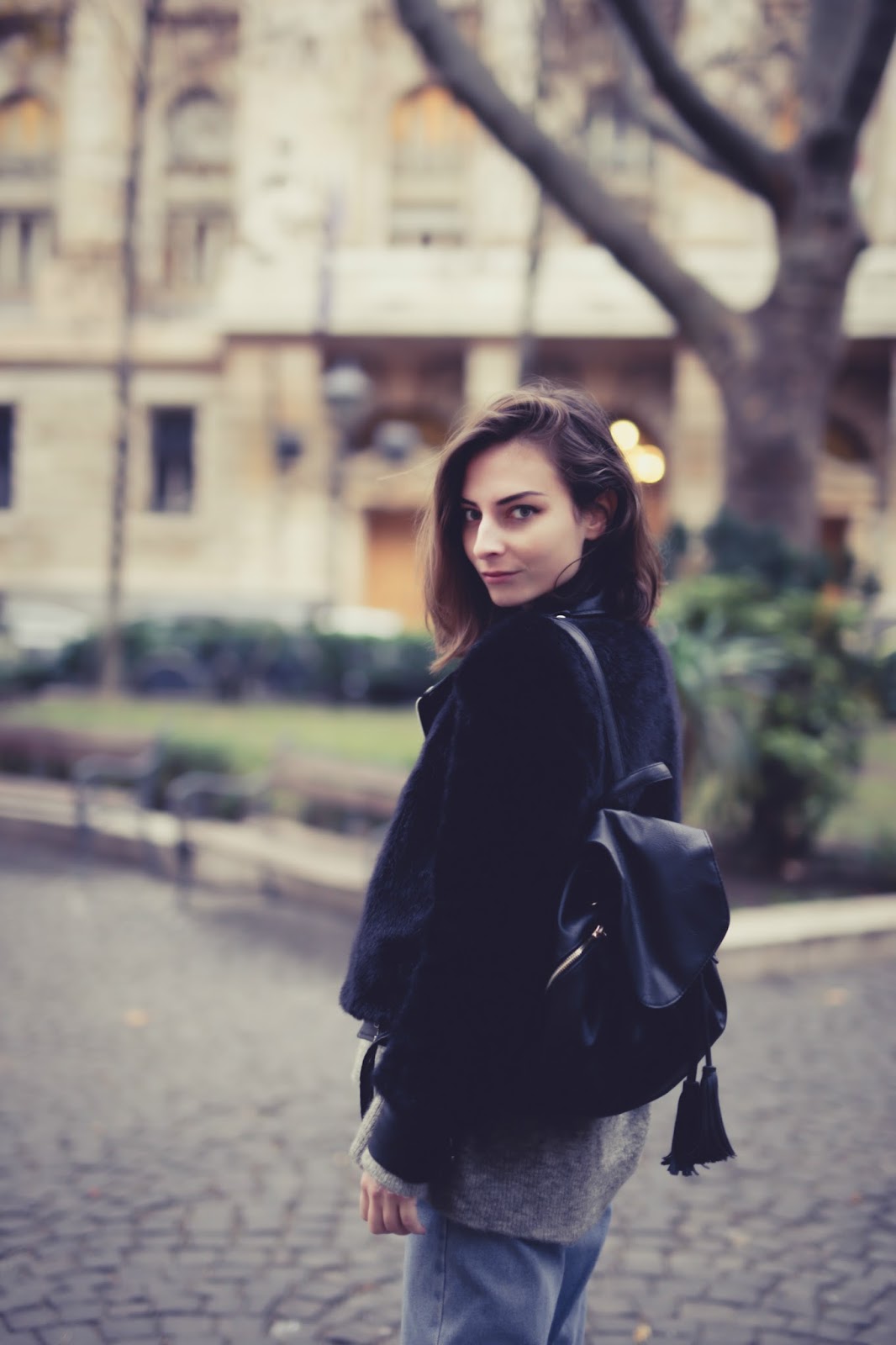 HOW TO WEAR YOUR LEATHER JACKET IN WINTER What Vero Wears